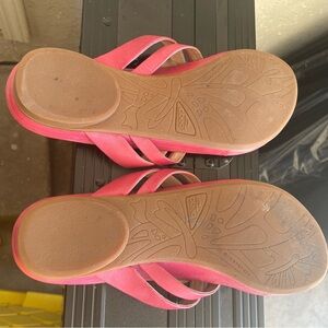 Abeo  sandals with arch support size 8